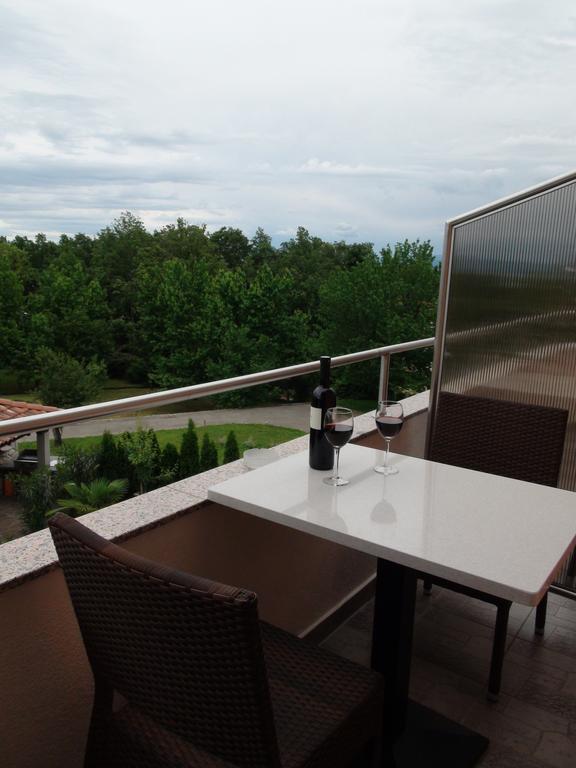 Apartment Ucka *